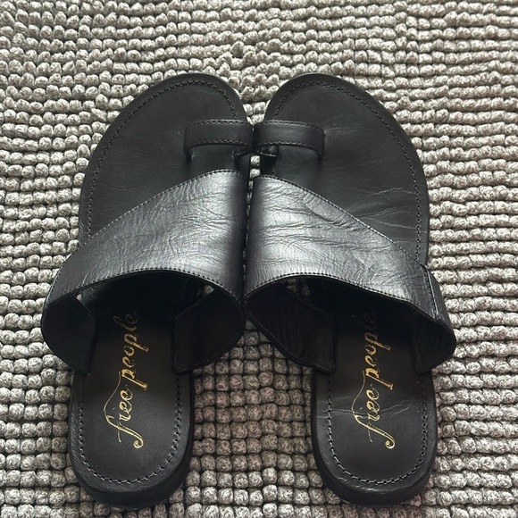 Free People Navy Blue Sandals - Picture 1 of 3
